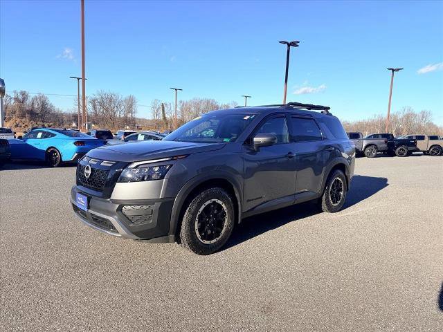 Used 2025 Nissan Pathfinder Rock Creek image 9