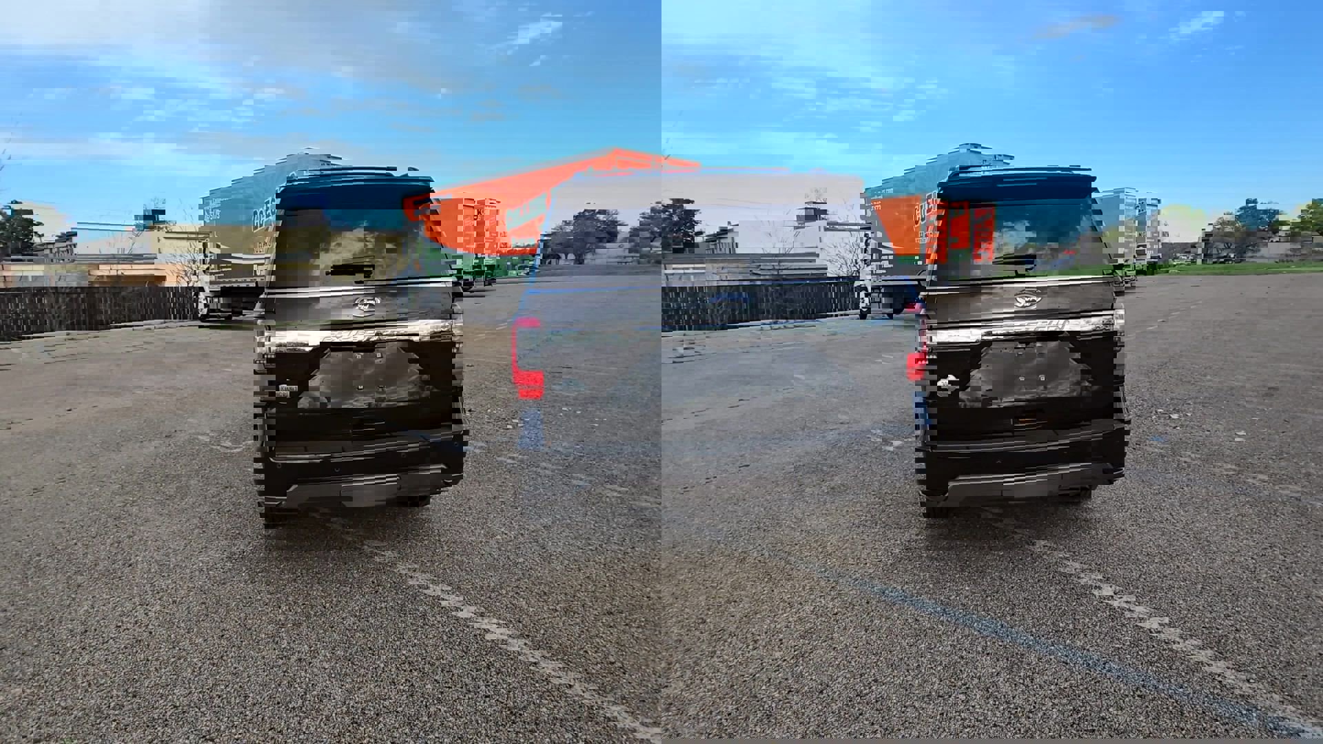 Certified 2020 Ford Expedition Max King Ranch w/ Cargo Package image 4