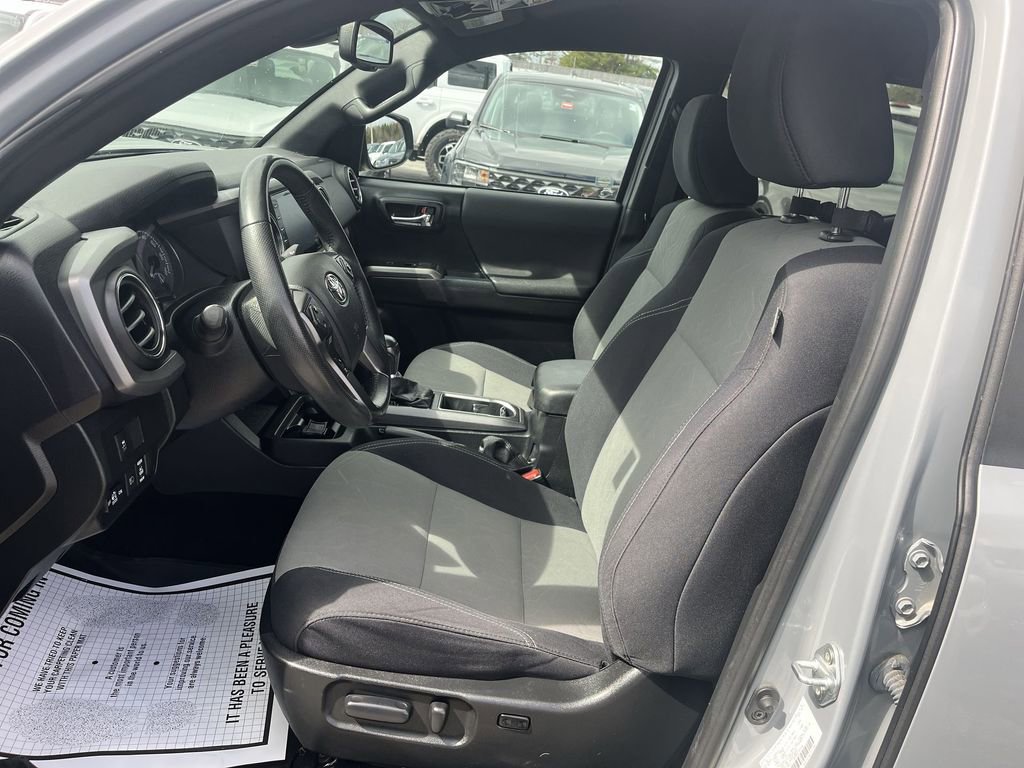 Used 2021 Toyota Tacoma TRD Off-Road w/ Blackout Package (TMS) AWD/4WD image 6