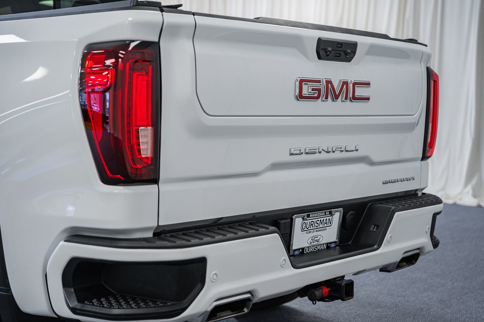 Used 2023 GMC Sierra 1500 Denali w/ Denali Reserve Package AWD/4WD image 6