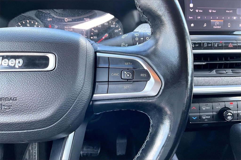 Used 2022 Jeep Compass Latitude w/ Convenience Group image 11