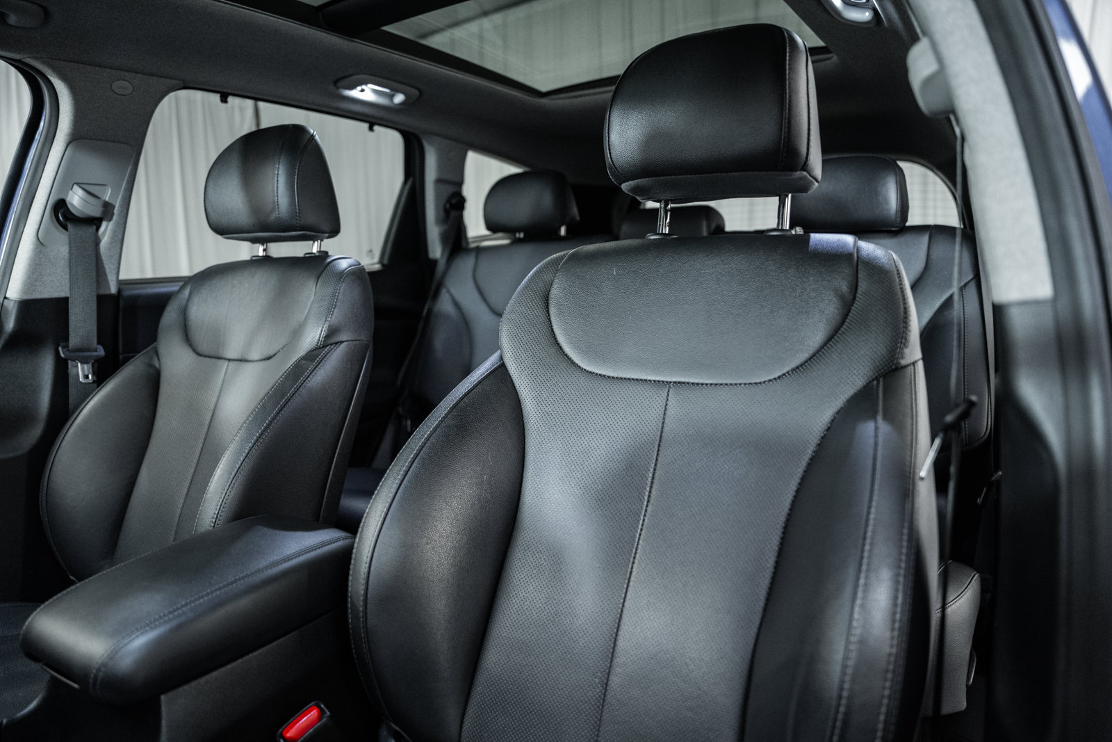 Used 2019 Hyundai Santa Fe AWD image 33