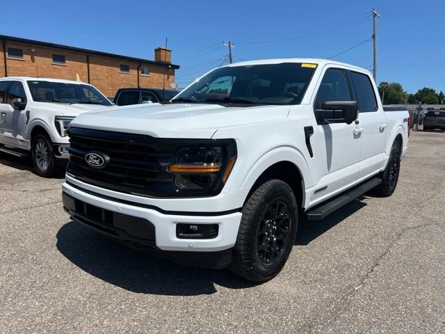 Certified 2025 Ford F150 XLT w/ Equipment Group 302A MID AWD/4WD image 27
