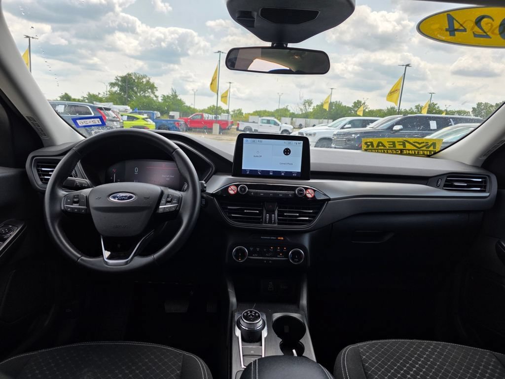 Certified 2024 Ford Escape Active FWD image 16