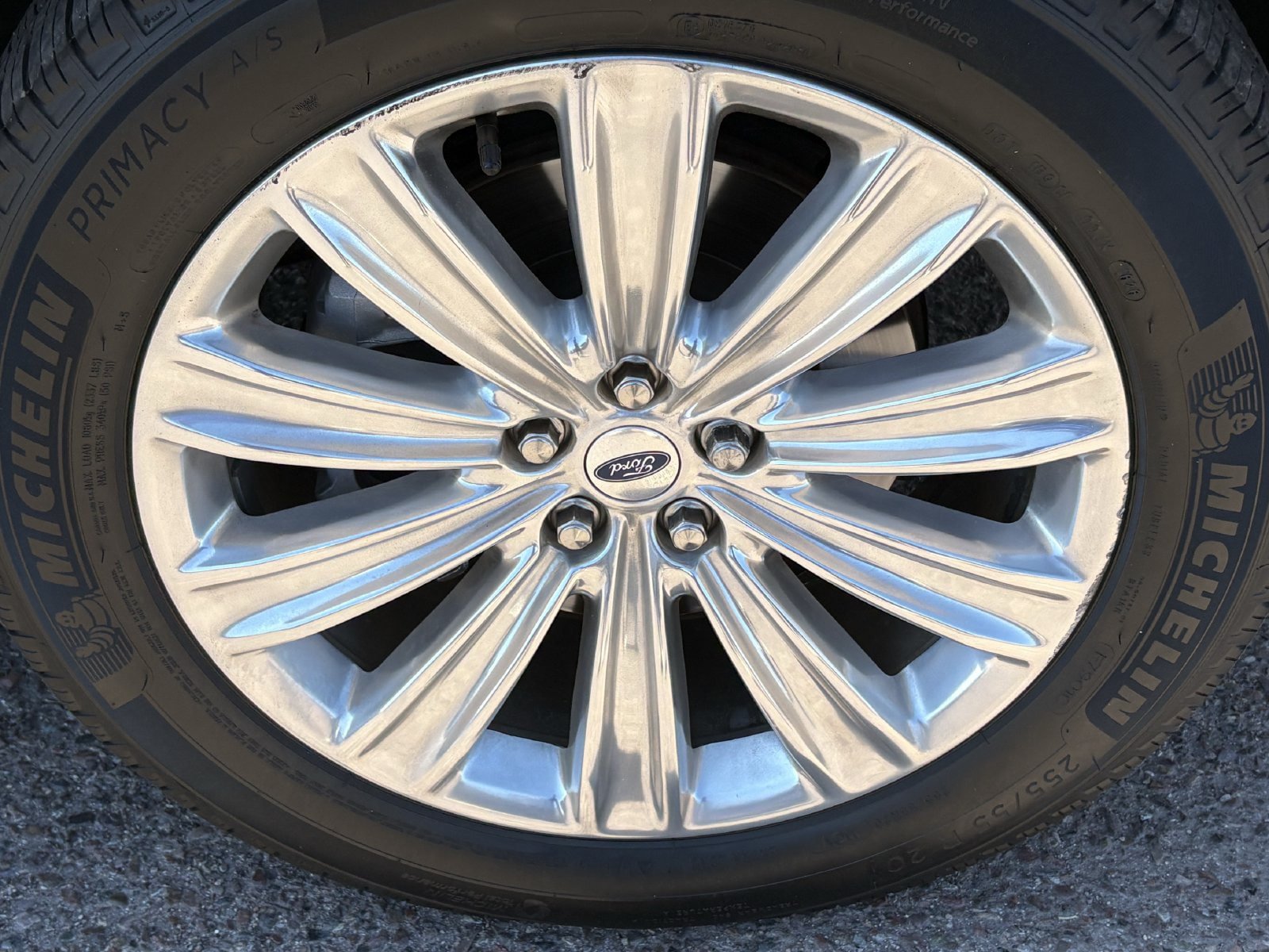 Certified 2025 Ford Explorer Platinum w/ LUX Leather Package AWD/4WD image 11