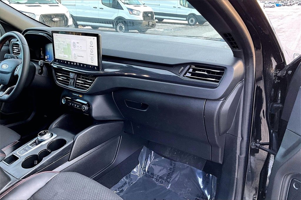 Certified 2023 Ford Escape ST-Line w/ Tech Pack #1 image 15