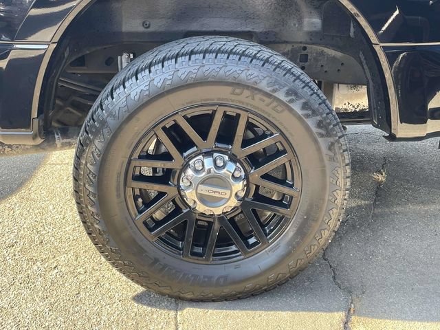 Certified 2022 Ford F250 Lariat w/ Black Appearance Package AWD/4WD image 9