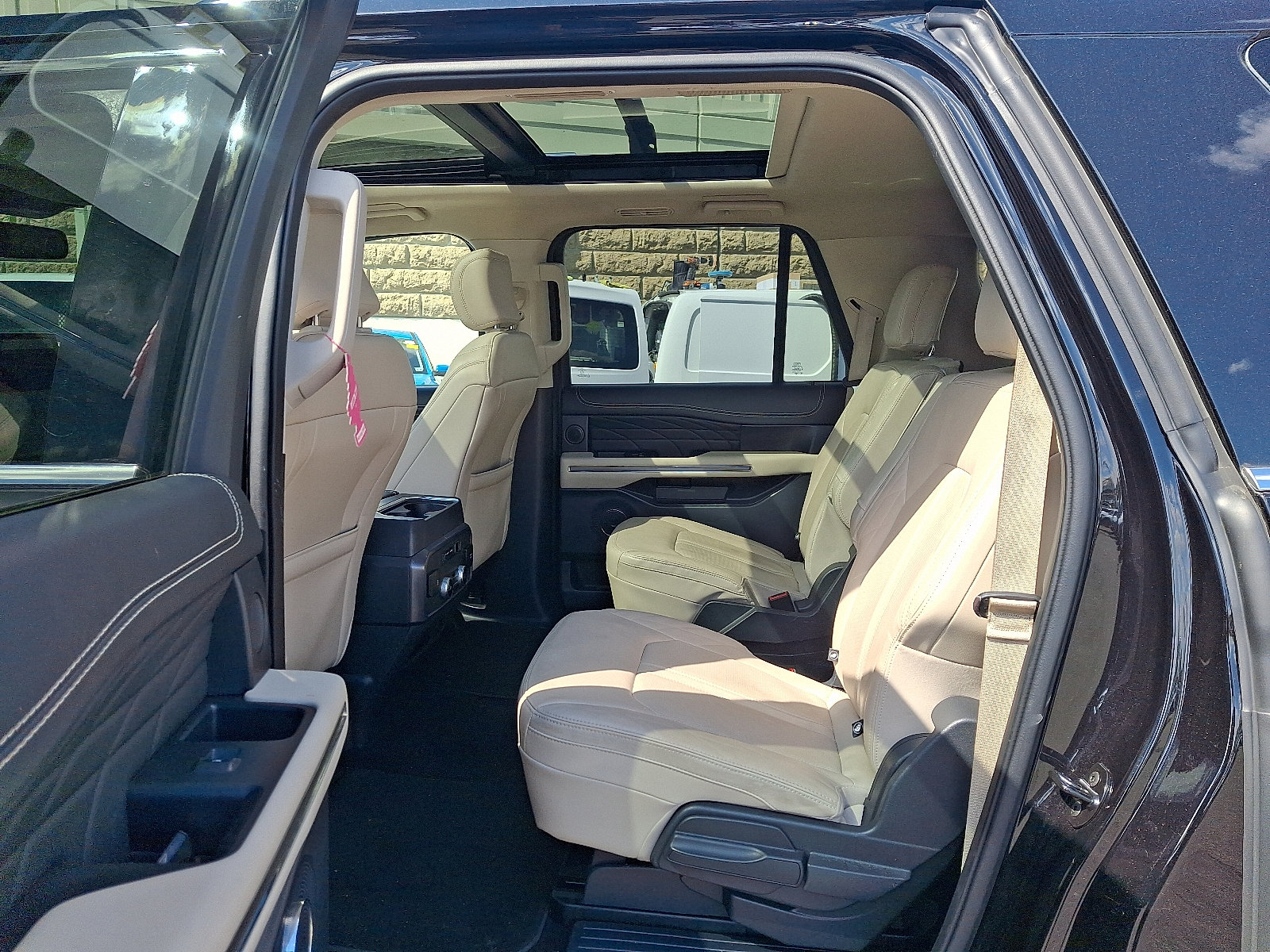 Certified 2023 Ford Expedition Max Platinum AWD/4WD image 10