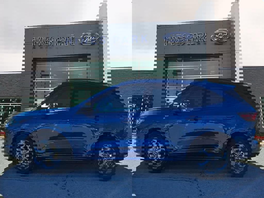Certified 2023 Ford Escape ST-Line w/ Equipment Group 301A image 2