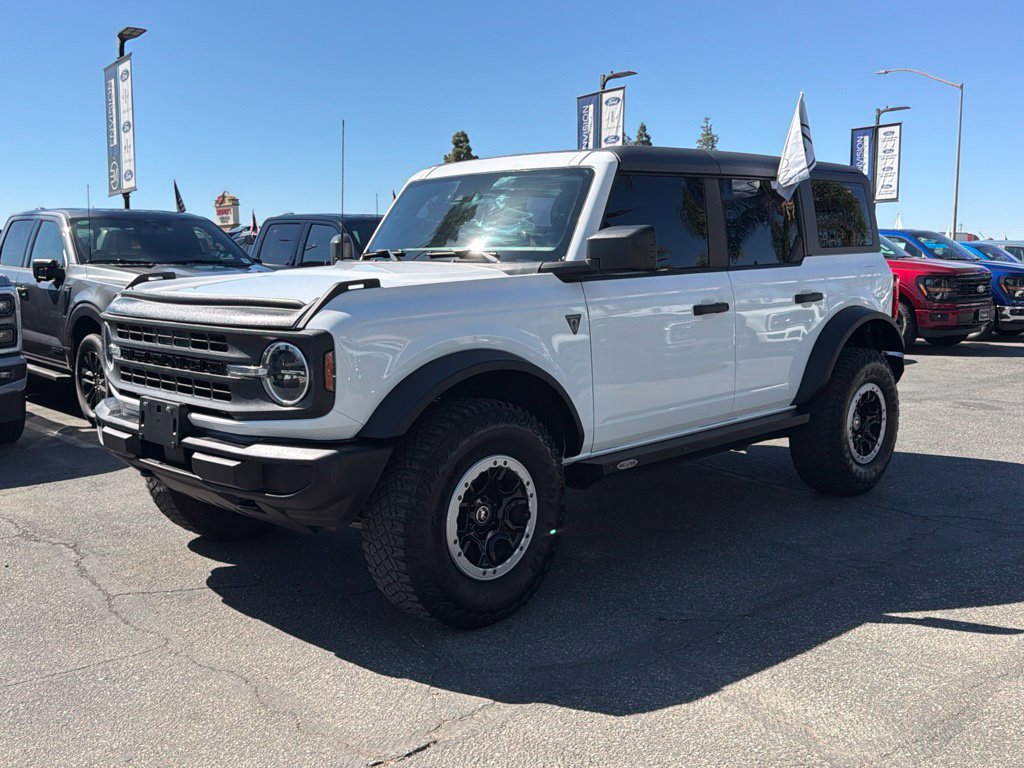 Certified 2022 Ford Bronco 4-Door w/ Sasquatch Package AWD/4WD image 6