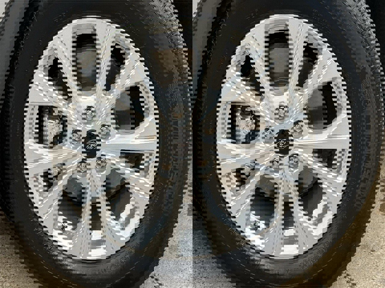 Certified 2024 Ford Escape Active image 9