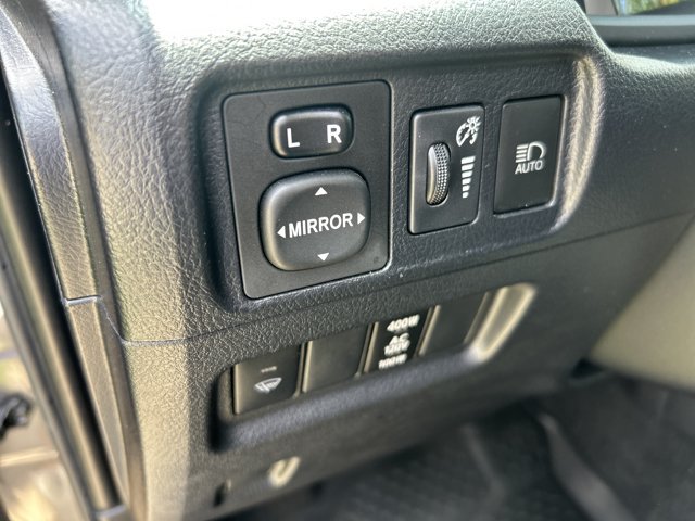 Used 2021 Toyota 4Runner SR5 Premium w/ Moonroof Package RWD image 28