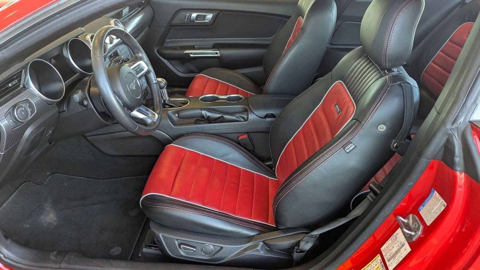 Certified 2019 Ford Mustang GT w/ GT Performance Package image 22