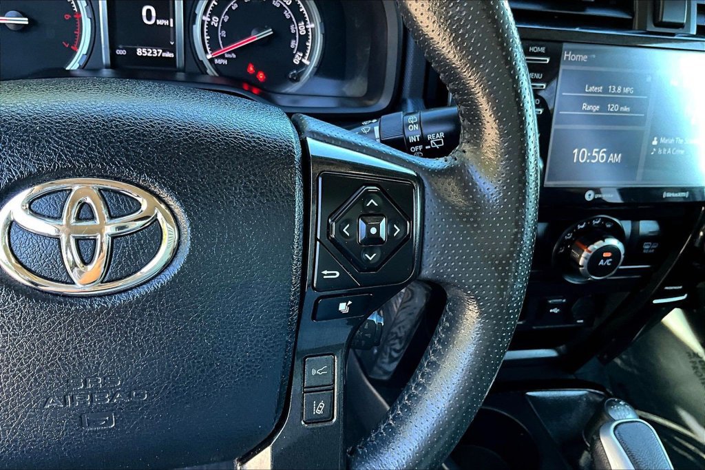Used 2021 Toyota 4Runner TRD Off-Road AWD/4WD image 14