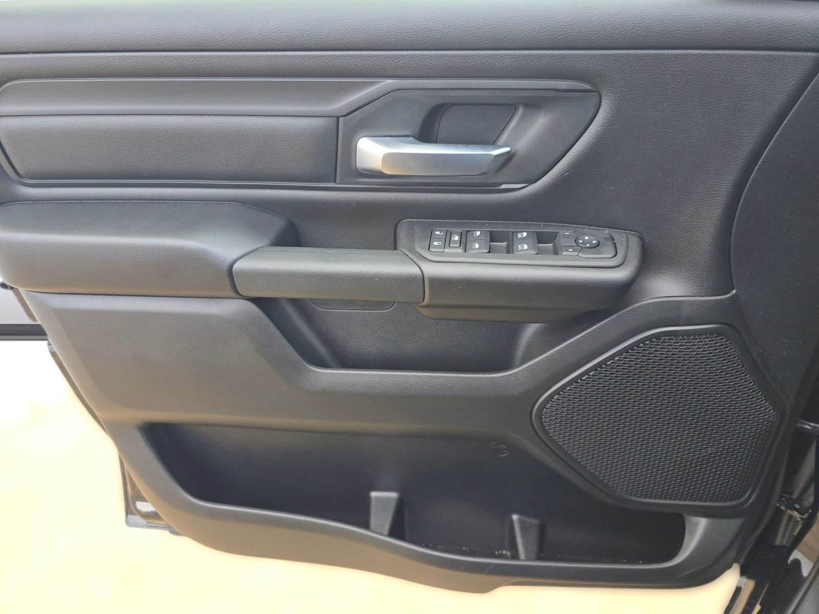 Used 2025 RAM 1500 Tradesman image 11