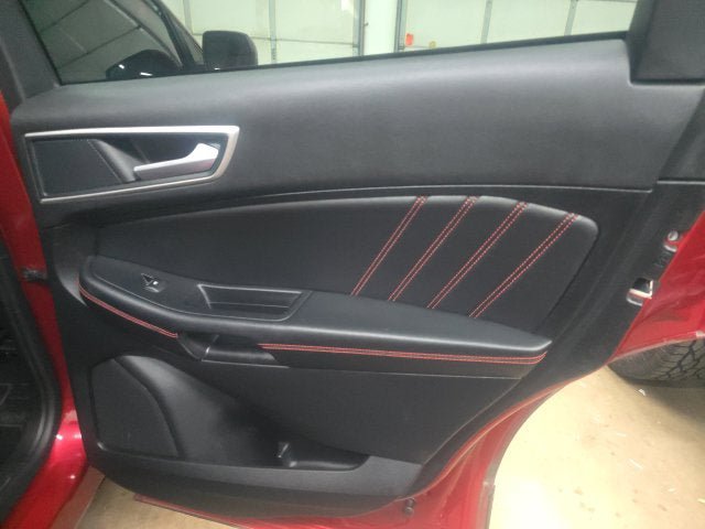 Certified 2024 Ford Edge ST-Line AWD/4WD image 7