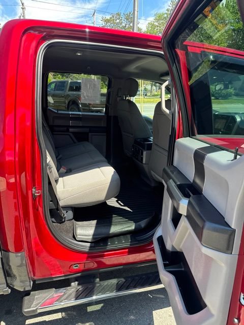Certified 2018 Ford F150 XLT w/ Equipment Group 302A Luxury AWD/4WD image 19