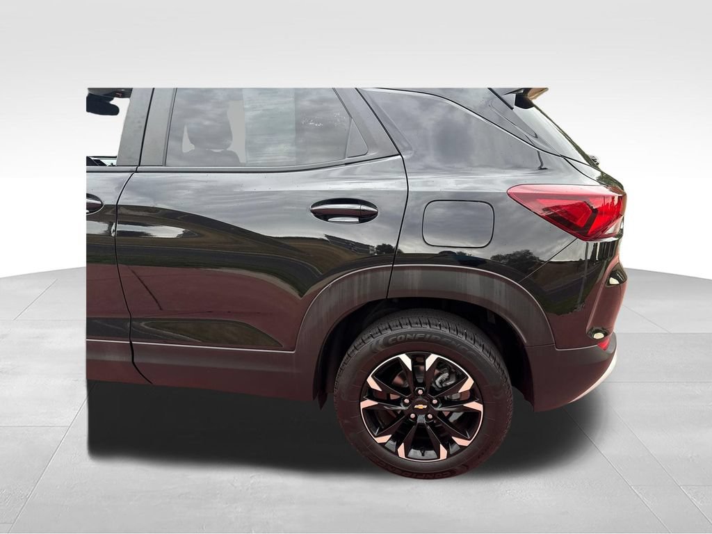 Used 2023 Chevrolet TrailBlazer LT AWD/4WD image 38