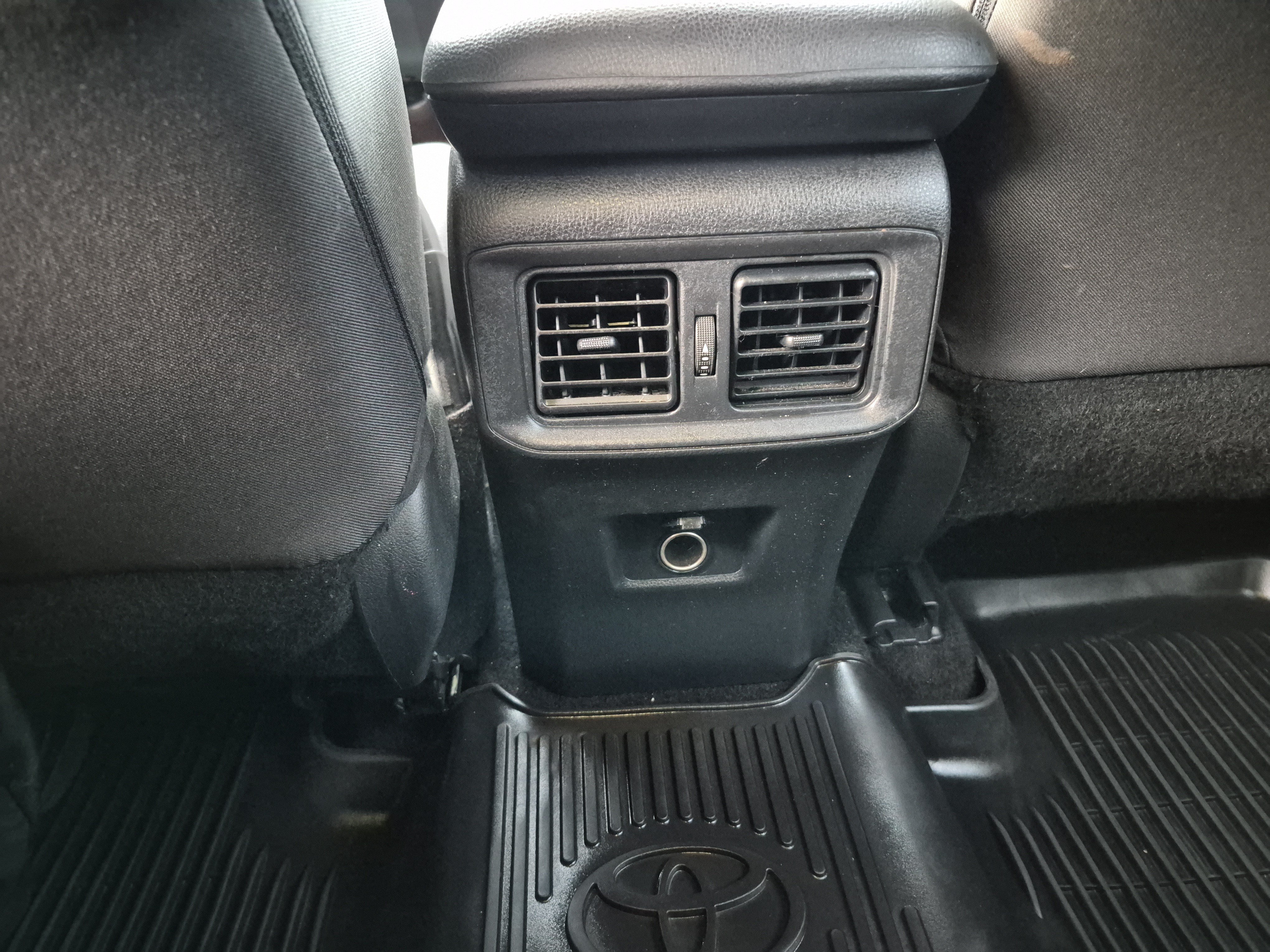Used 2025 Toyota RAV4 LE FWD image 16
