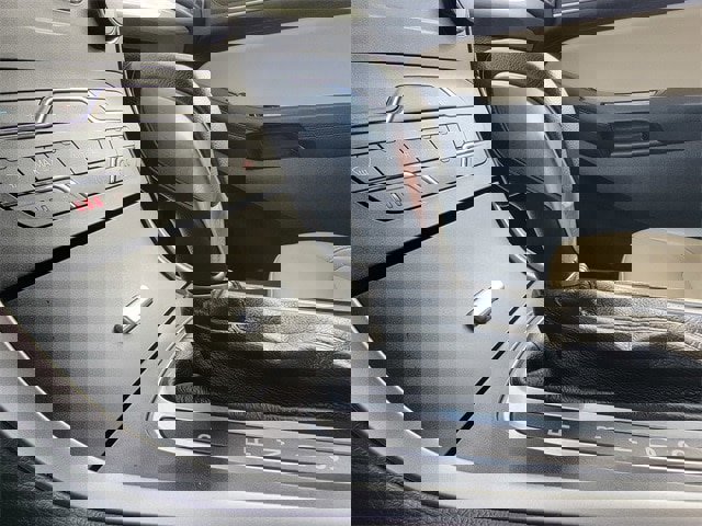 Certified 2018 Ford Edge SEL w/ Equipment Group 201A image 30