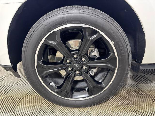 Certified 2023 Ford Expedition Max Limited RWD image 11