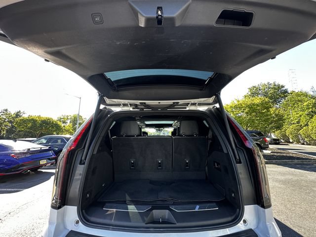 Used 2023 Cadillac Escalade Sport Platinum w/ LPO, ONYX Package AWD/4WD image 45
