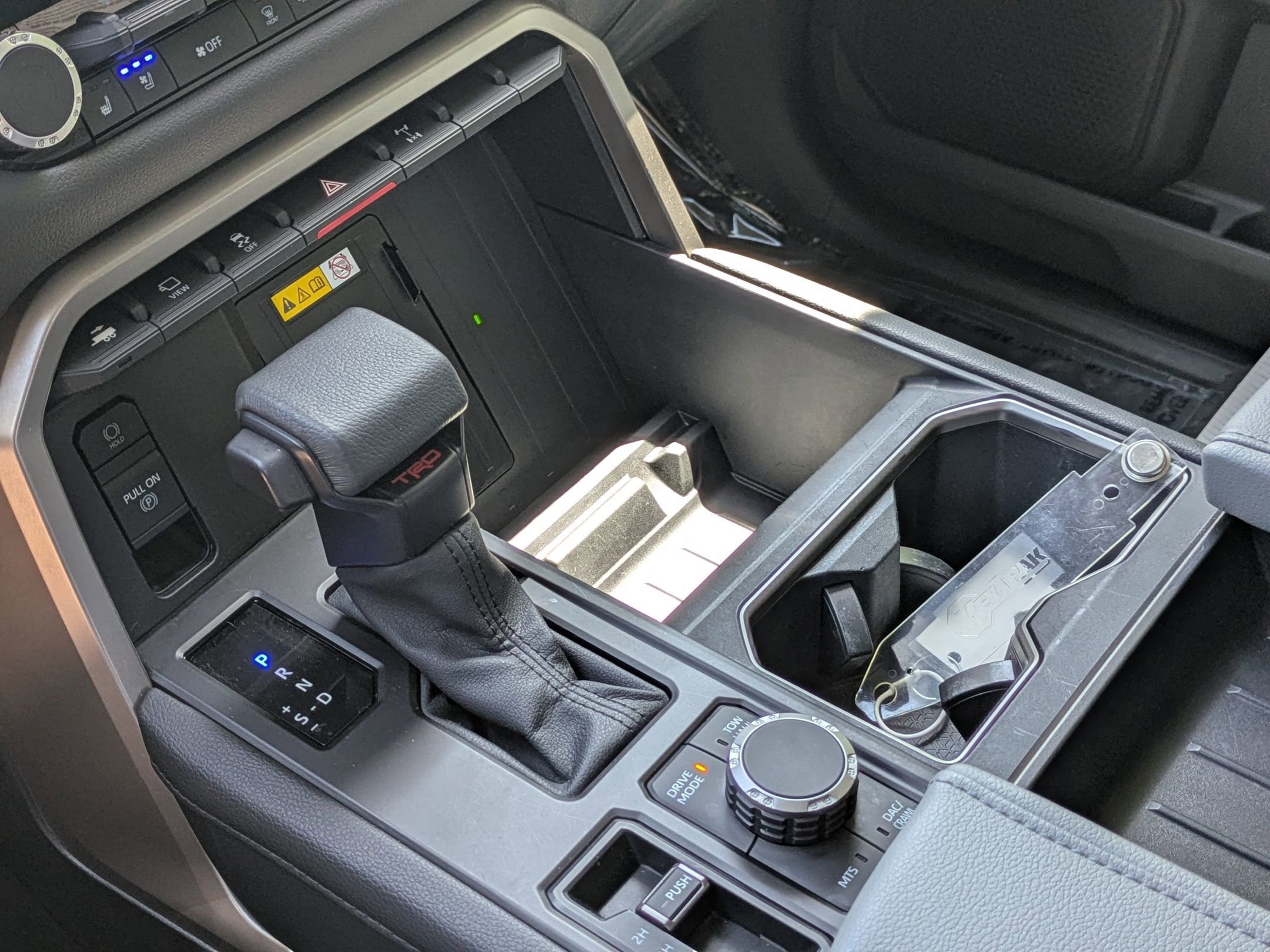 Used 2024 Toyota Tundra Limited w/ TRD Off-Road Package AWD/4WD image 23