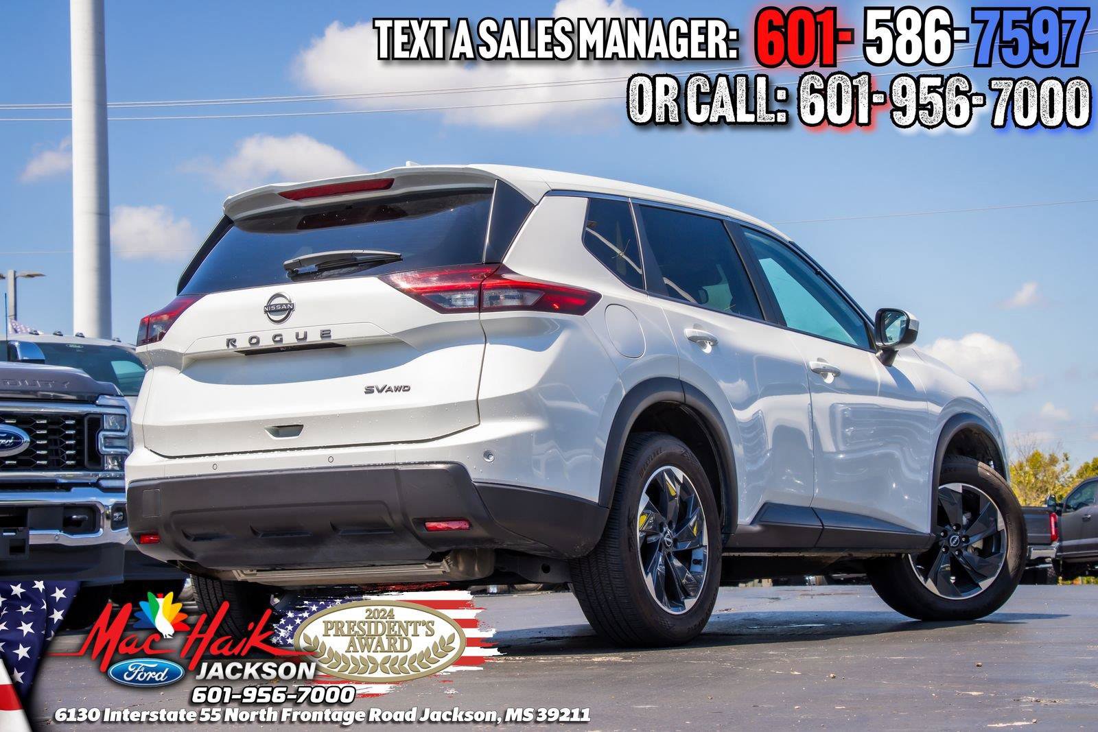 Used 2024 Nissan Rogue SV AWD/4WD image 4