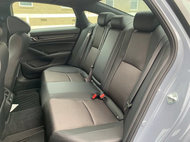 Used 2022 Honda Accord Sport image 10