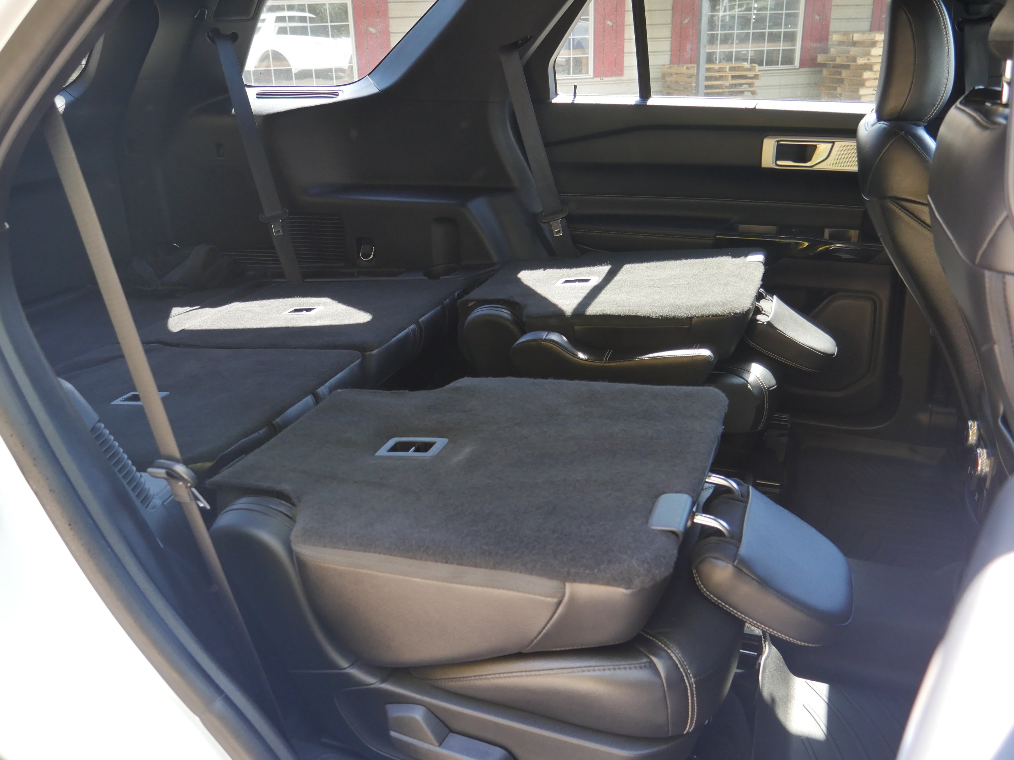 Certified 2021 Ford Explorer ST w/ Equipment Group 401A AWD/4WD image 31