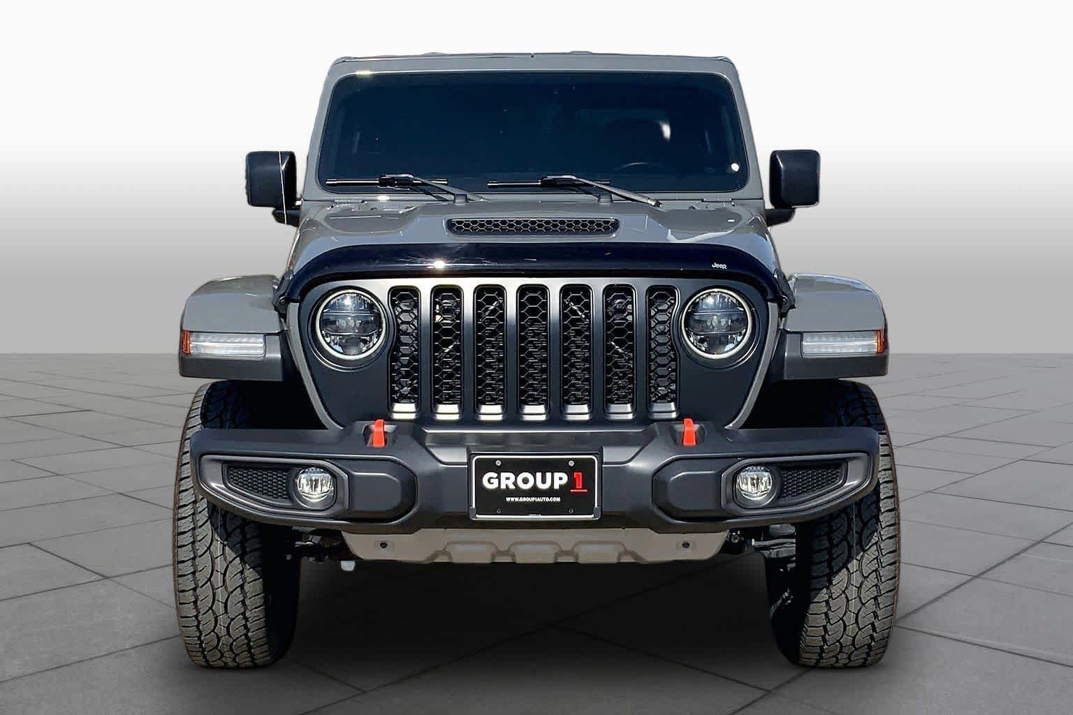 Used 2023 Jeep Gladiator Mojave w/ LED Lighting Group AWD/4WD image 4