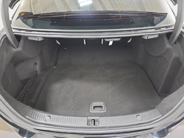 Used 2023 Mercedes-Benz E 350 4MATIC Sedan image 35