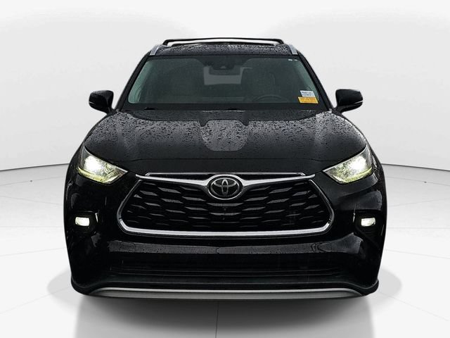 Used 2021 Toyota Highlander Platinum FWD image 10