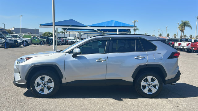 Used 2020 Toyota RAV4 XLE w/ All Weather Liner Package AWD/4WD image 7