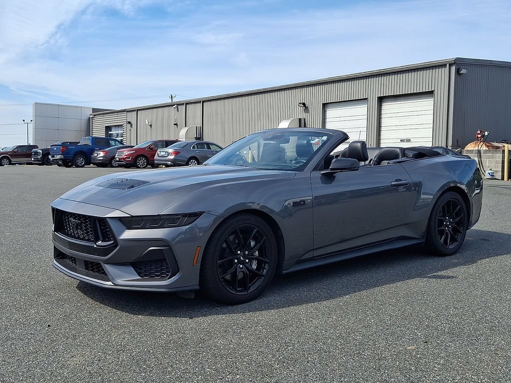 Certified 2024 Ford Mustang GT Premium RWD image 3