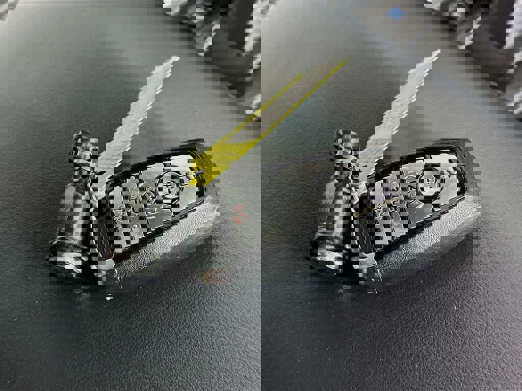 Certified 2022 Ford F150 Raptor w/ Equipment Group 801A High image 25