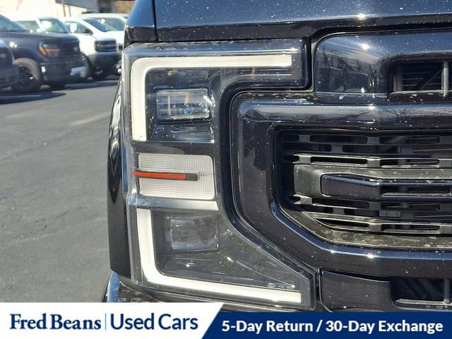 Certified 2022 Ford F350 Lariat w/ Black Appearance Package image 29
