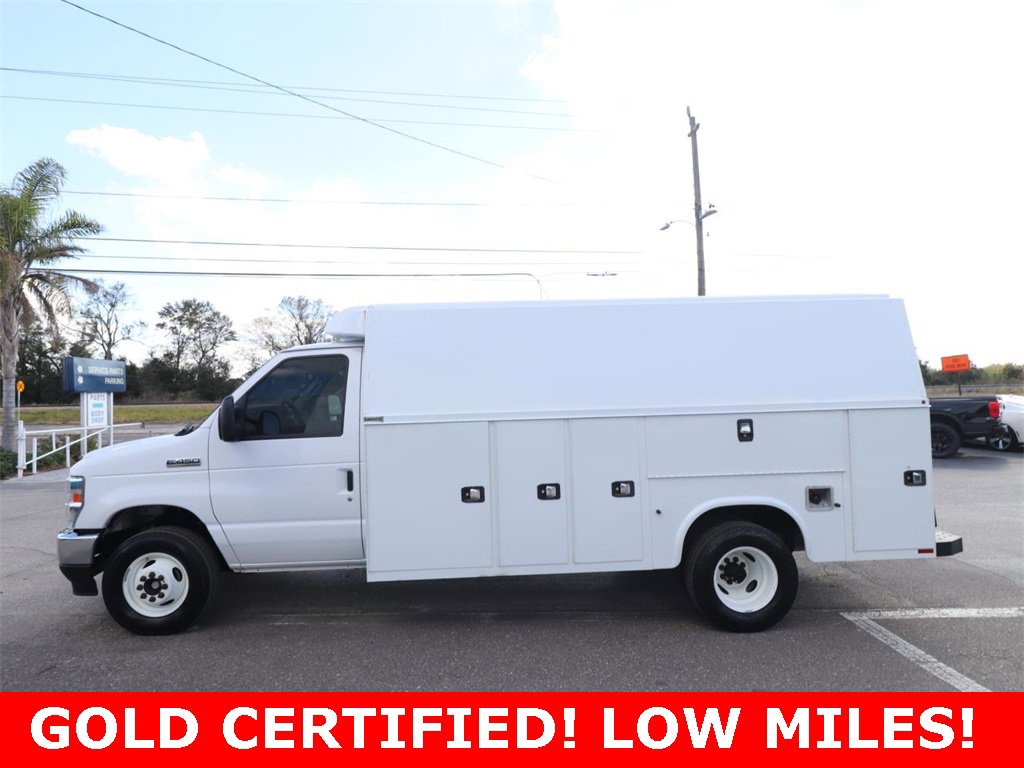 Certified 2022 Ford E-450 and Econoline 450 Super Duty w/ Power Windows & Locks Group