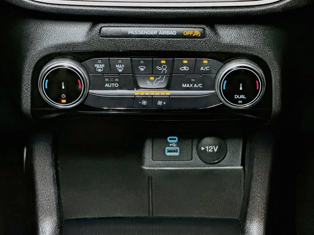 Certified 2022 Ford Escape SE AWD/4WD image 15
