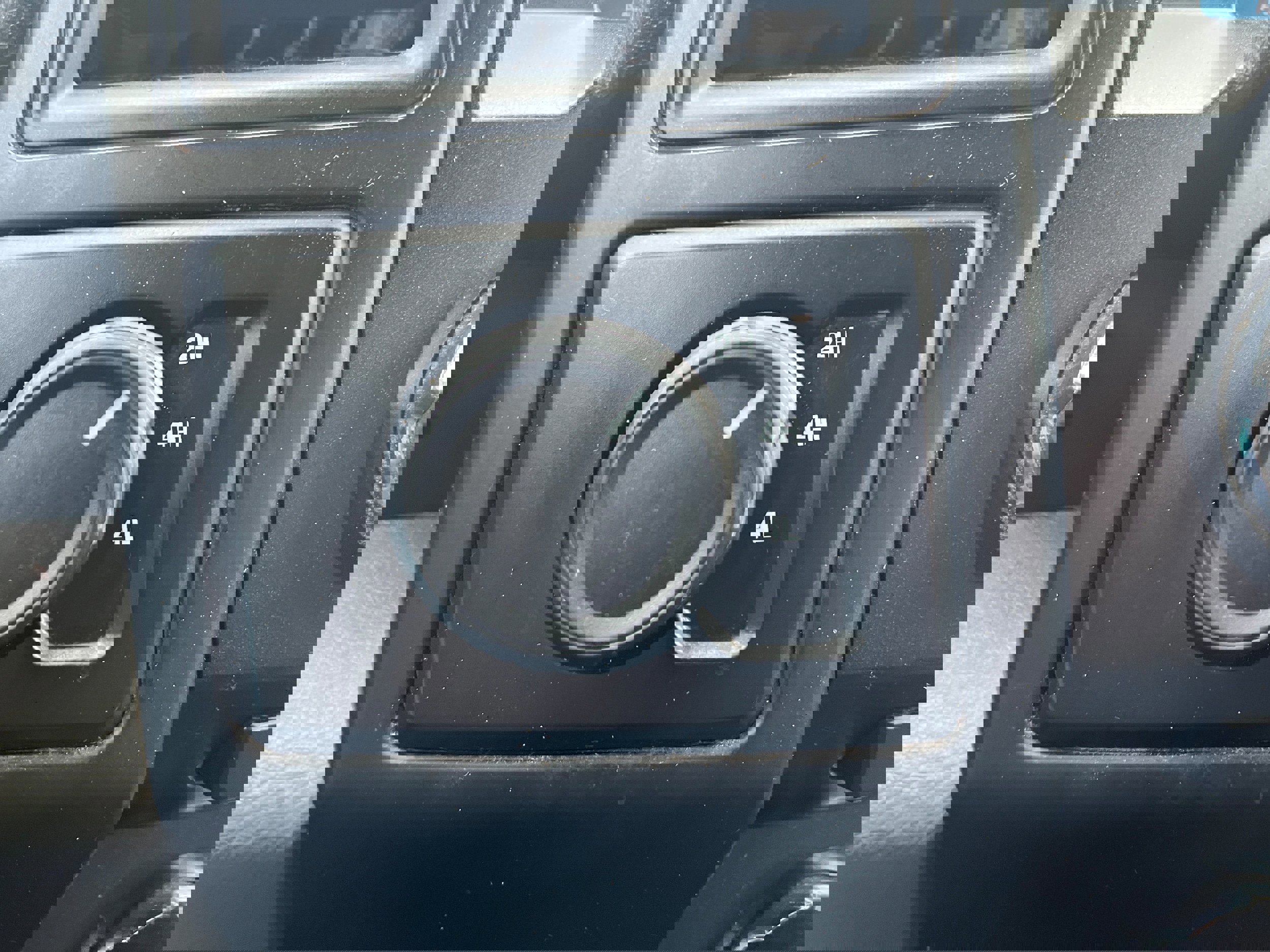 Certified 2018 Ford F150 XL w/ Equipment Group 101A Mid image 16