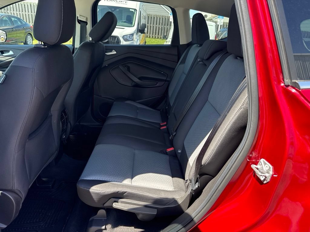 Certified 2019 Ford Escape SE FWD image 28