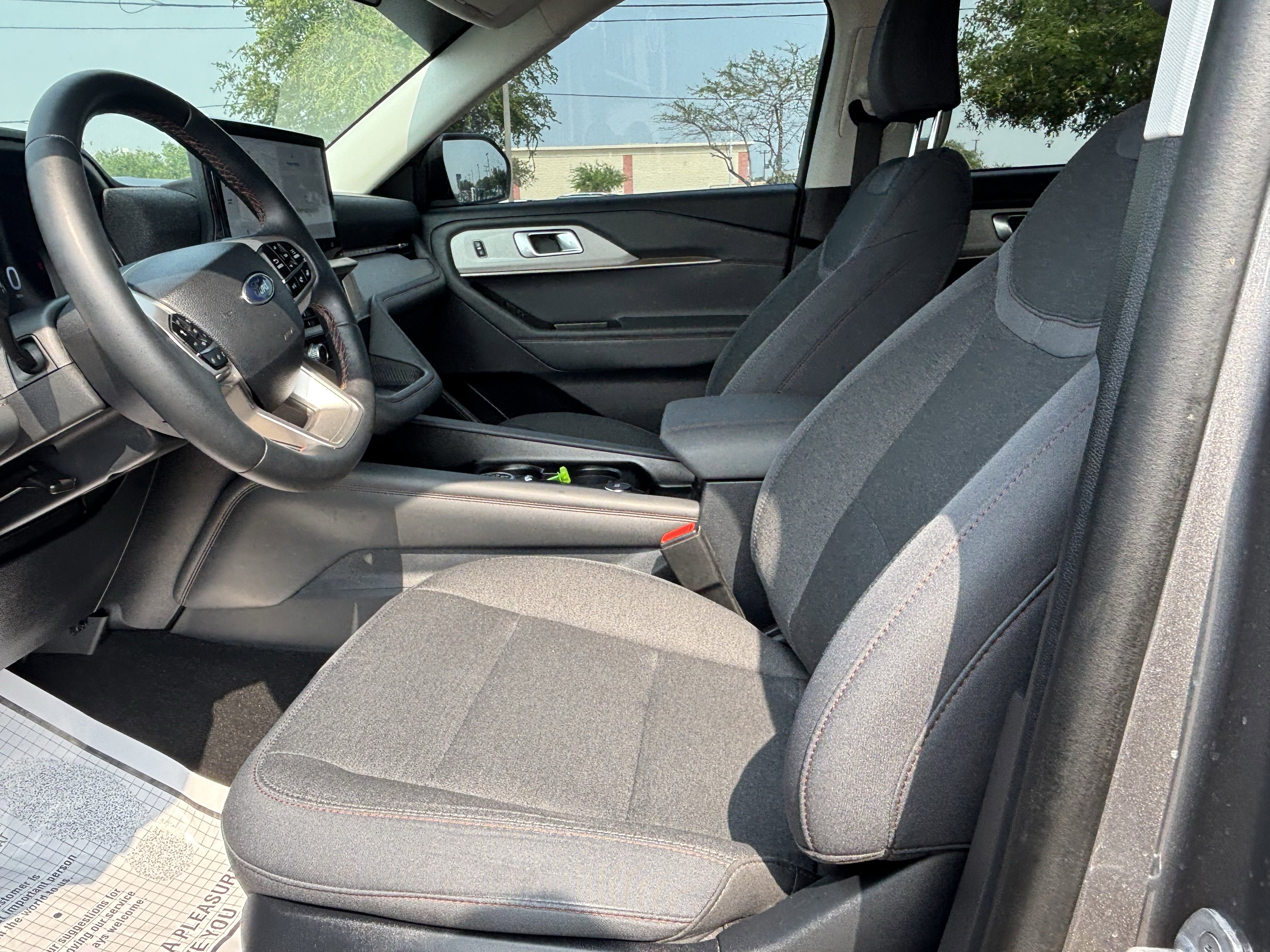 Certified 2025 Ford Explorer Active RWD image 10