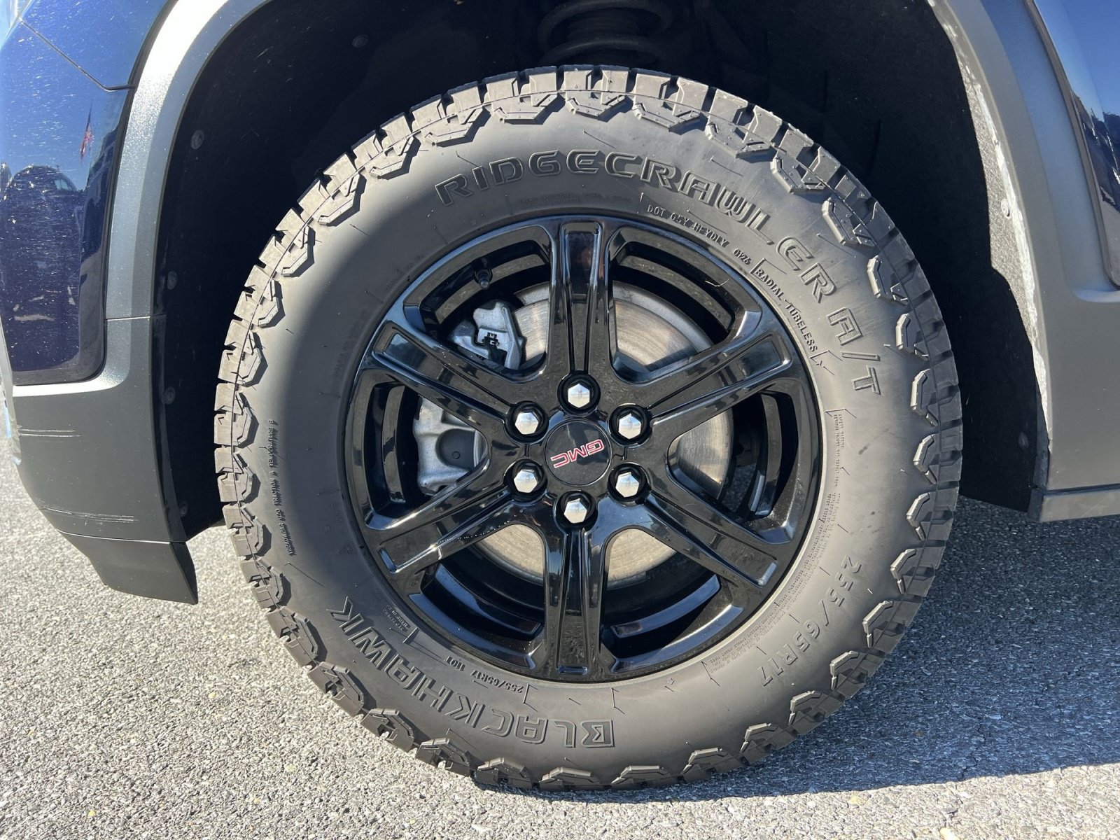 Used 2022 GMC Acadia AT4 w/ LPO, Floor Liner Package AWD/4WD image 12