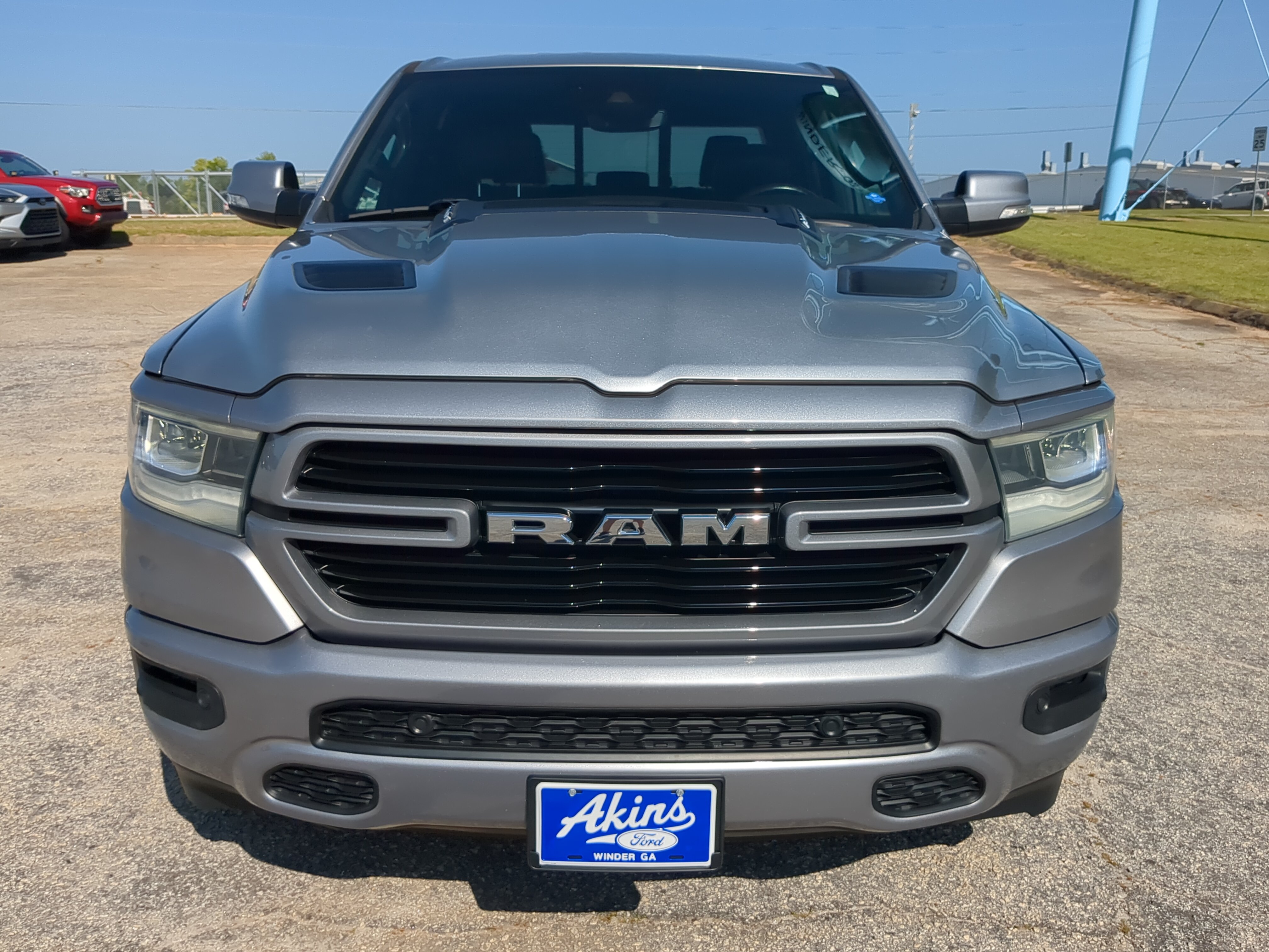 Used 2021 RAM 1500 Laramie w/ Sport Appearance Package AWD/4WD image 7