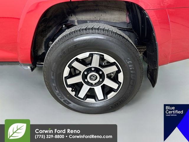 Used 2024 Toyota 4Runner TRD Off-Road image 32