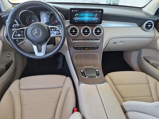 Used 2022 Mercedes-Benz GLC 300 4MATIC w/ Premium Package Lite image 30