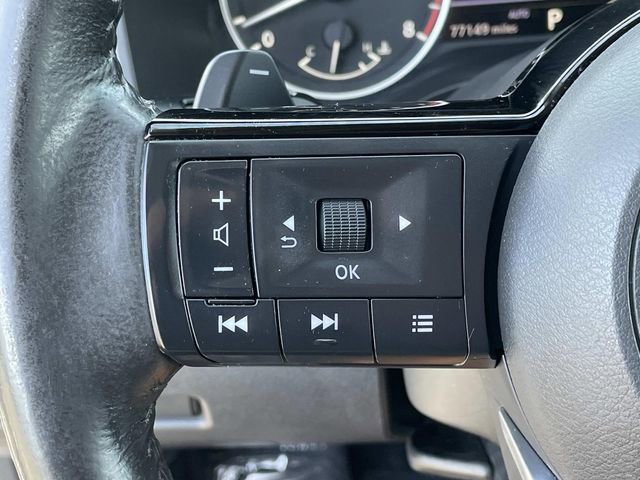 Used 2021 Nissan Rogue SL w/ Premium Package image 9