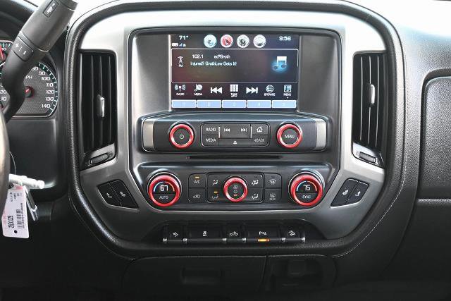 Used 2018 Chevrolet Silverado 1500 LTZ Z71 w/ Redline Edition image 29