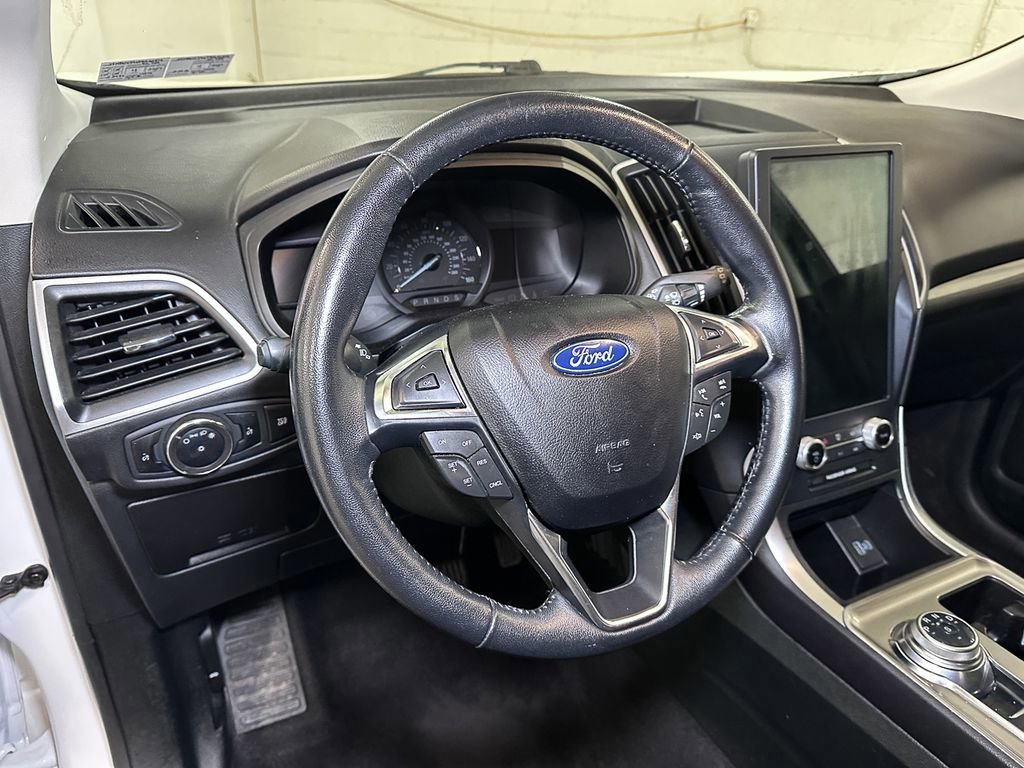 Certified 2023 Ford Edge SEL image 24