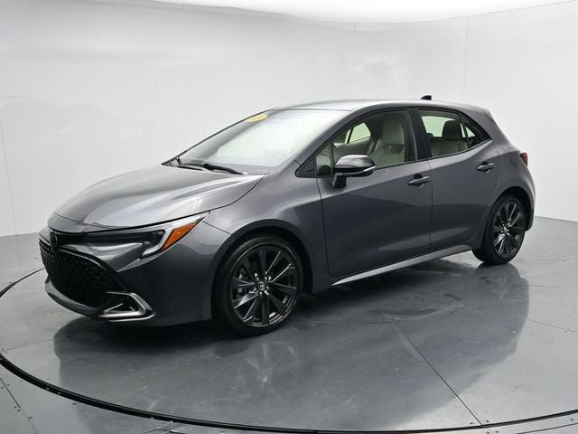 Used 2026 Toyota Corolla XSE FWD image 4